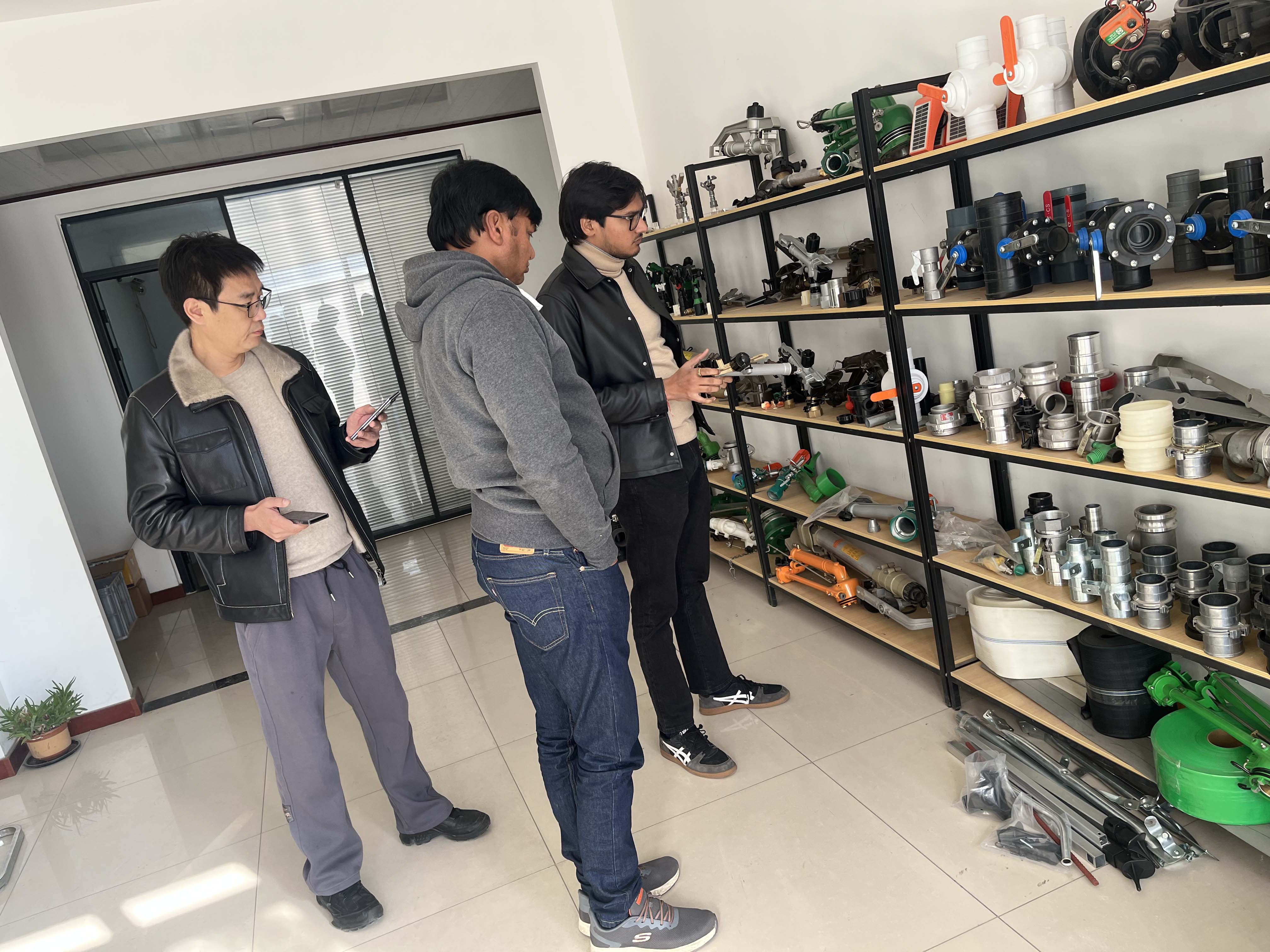 平凉NS40 涡轮喷枪获客户青睐 洽谈批量合作